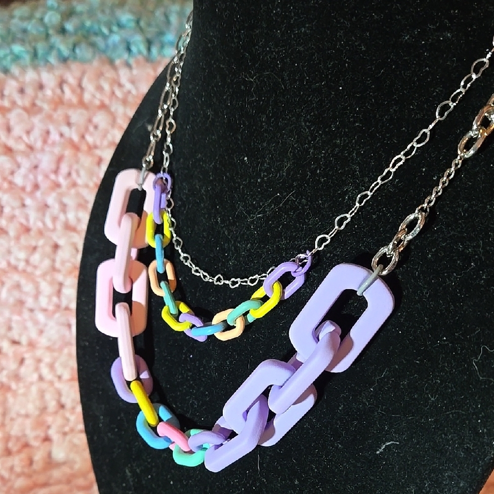 Colorful Chain Necklace - Picture 13 of 14